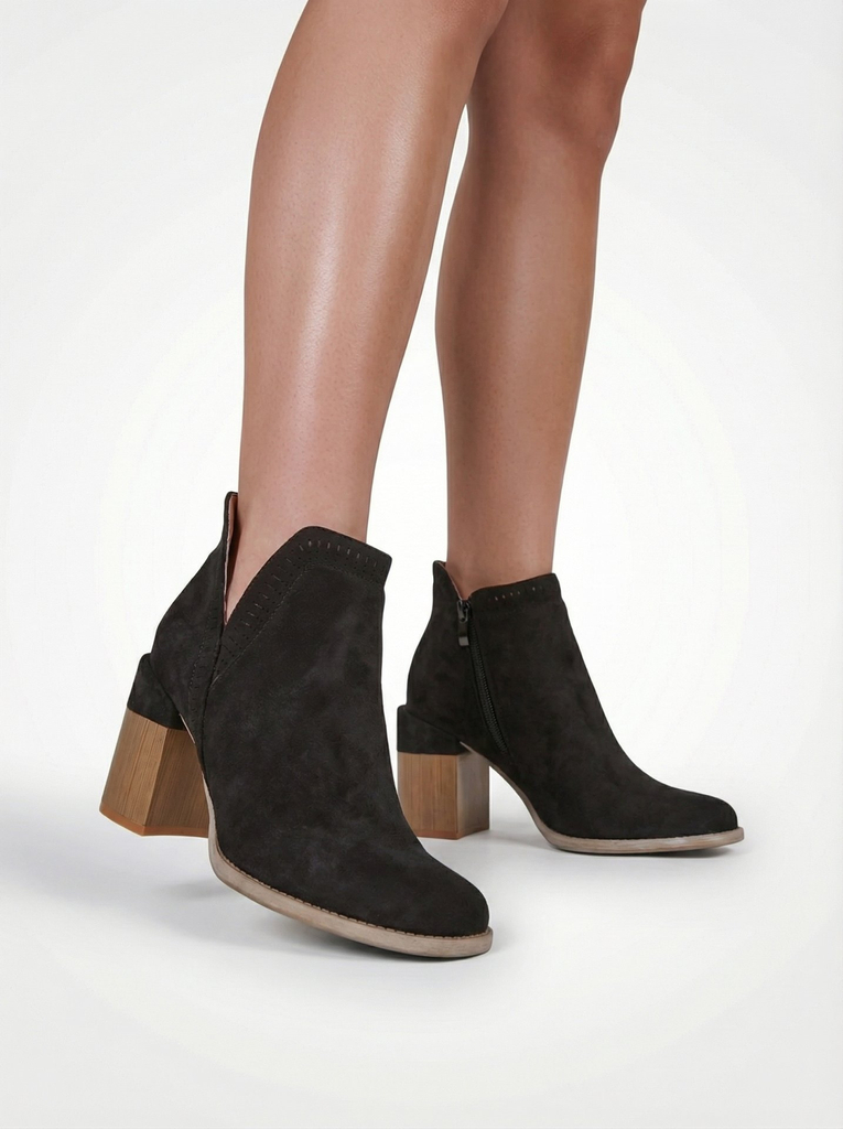 Royalfashion Women's ankle boots on a post Vettot