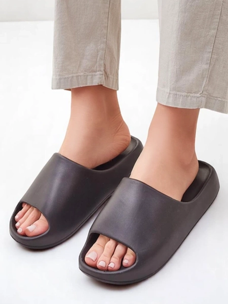 Royalfashion Men's rubber flip-flops Izeld