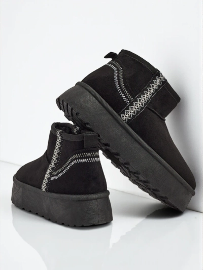 Lühikesed naiste a'la lumesaapad Pravel