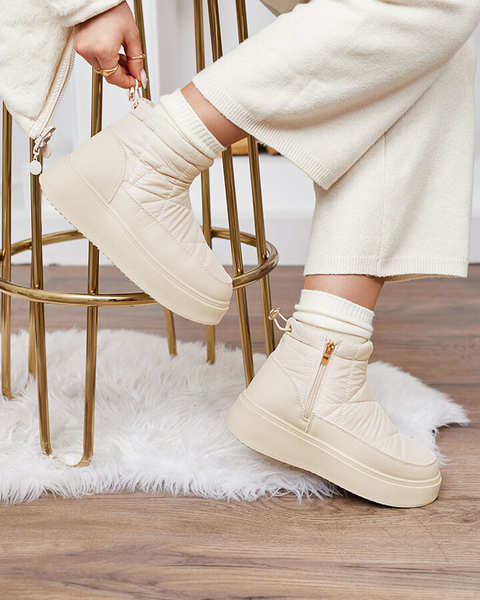 Royalfashion Women's slip-on snow boots in cream color Armeda