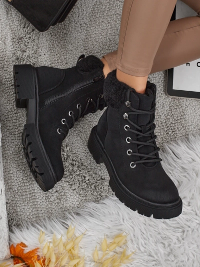 Naiste karvase voodriga matkasaapad Tessara