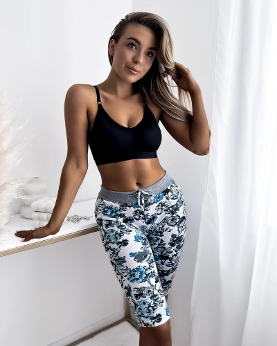 Royalfashion Женские шорты 3/4 белого цвета с цветами PLUS SIZE