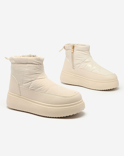 Royalfashion Women's slip-on snow boots in cream color Armeda