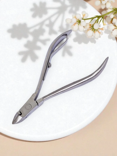Cuticle nippers