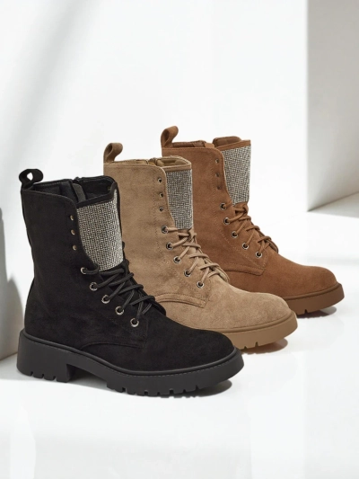 Öko-seemisnahast paeltega naiste saapad Ferlyne