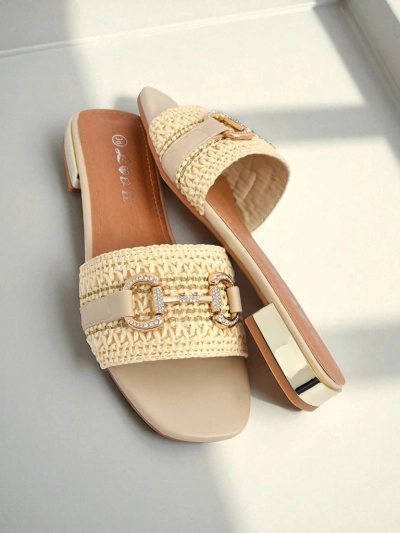 Royalfashion Женские плетеные шлепанцы с украшением Aeterna