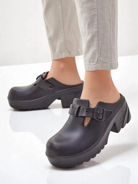 Royalfashion Женские резиновые сандалии на каблуке Voxones