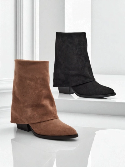 Women's Moon Whisper ankle boots with a closed upper