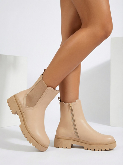 Royalfashion Naiste eko nahast Dovivas saapad