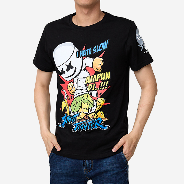 Meeste must trükitud T-särk - Riietus