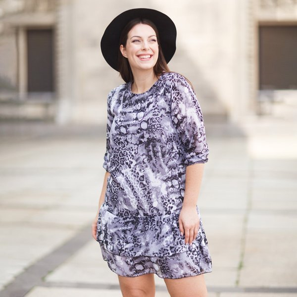 Ladies' purple dress with embossing - Clothing