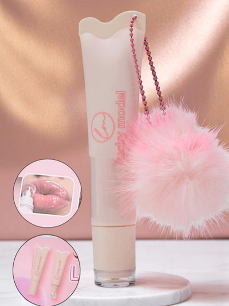 Удачная модель блеска для губ Девушка Главный