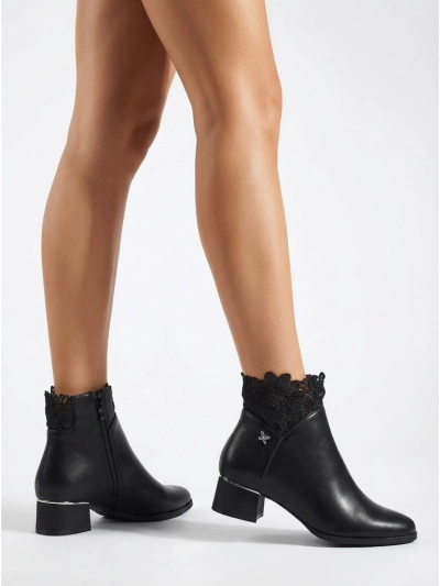 Velmi Women's Eco-Leather Ankle Boots with Lace