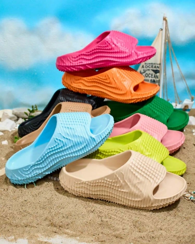 Royalfashion Naiste Aroria kummist flip-flops