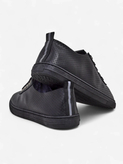 Royalfashion Women's sneakers with rhinestones Cytorrie