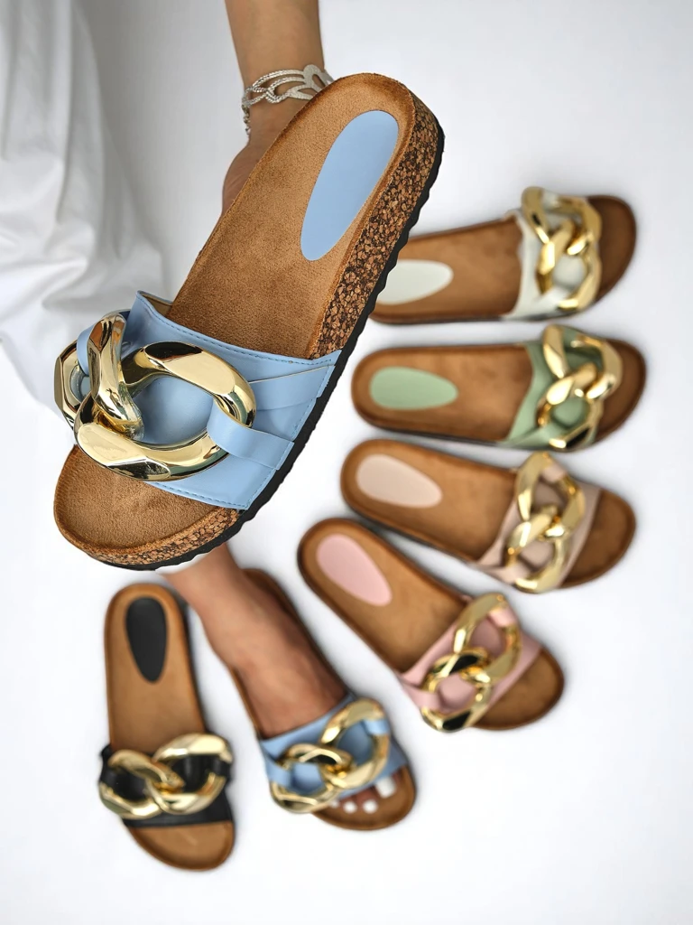 Женские сандалии Callista Royalfashion с цепочкой – экрю/синие, плоский каблук