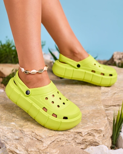 Royalfashion Neoonrohelised naiste flip-flopsid aetud kaunistustega Mightty