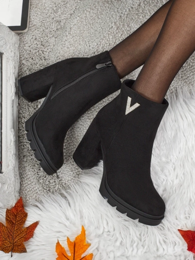 Venus Black Elegant Ankle Boots for Spring