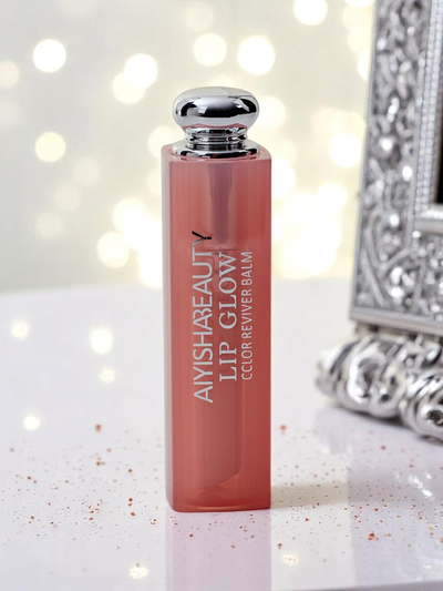 Moisturizing lipstick-balm in Raspberry Pink color