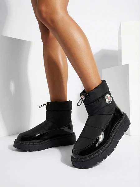 Royalfashion Женские сапоги-слипы черного цвета Ireda