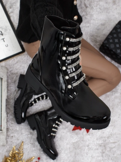 Fjorra Women's Patent Lace-up Ankle Boots