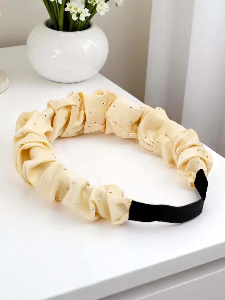 Royalfashion Satäänist Juuksepael Bianca