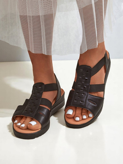 Royalfashion naiste sandaalid madalal kiilkontsal Sora