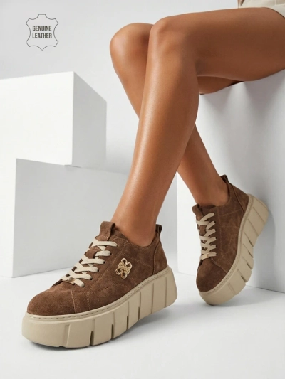 Women's Renos Natural Leather Sport Sneakers