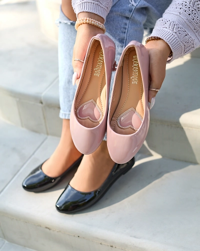 Pink Women's Lacquered Ballerinas Fama - Footwear