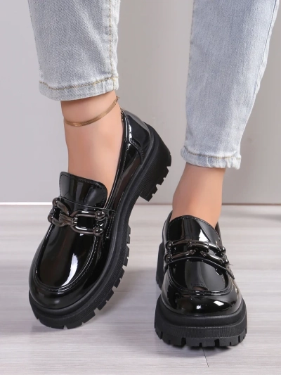 Royalfashion Naiste patendi loafers Arieda