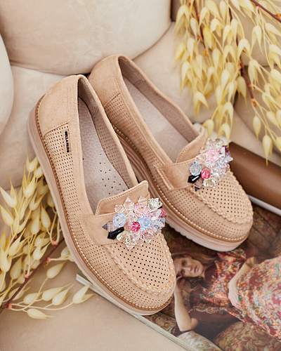 Royalfashion Мокасины с разноцветными камнями Restea