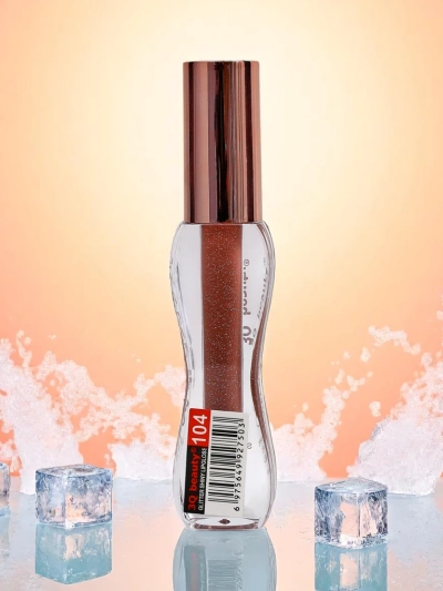 Lip gloss with glitter in the color Simulation