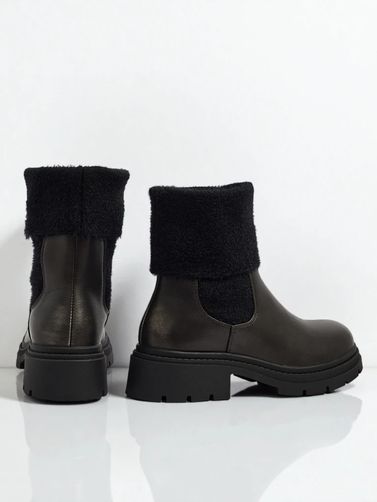 Женские ботинки из экокожи с мехом Kesy