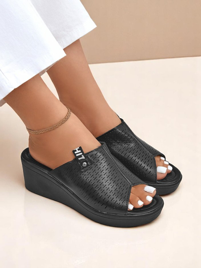 Royalfashion Женские шлепанцы на танкетке Luna Wedge