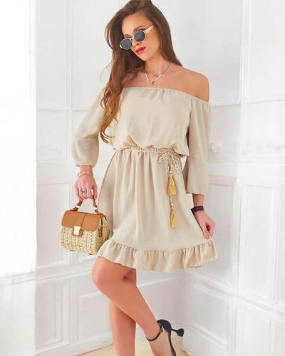 Royalfashion Naiste mini kleit õlgadelt avatud, pika varrukaga ja kristallidega