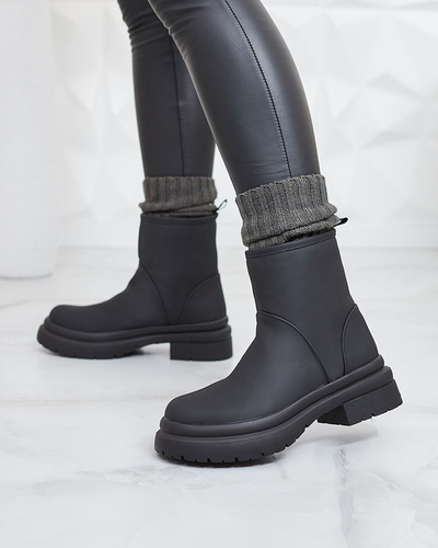 Royalfashion Black matte women's boots with thicker sole Holeopi
