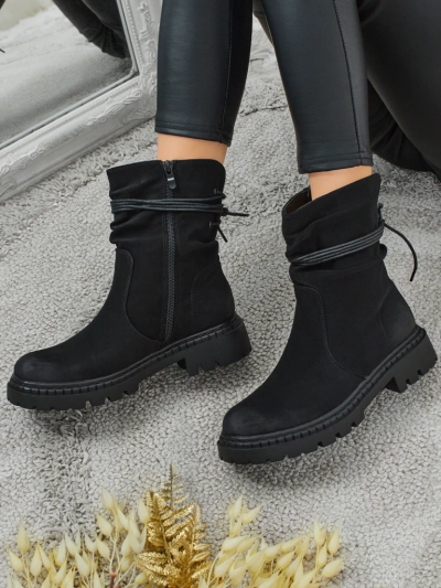 Матовые женские ботинки Lumira