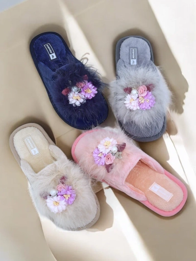 Royalfashion Women's fur slippers with flowers Ederra