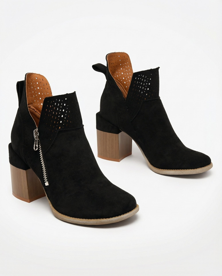 Royalfashion Black openwork stiletto boots Veviret