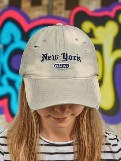 Royalfashion New York 1976 kulutatud efektiga nokamüts
