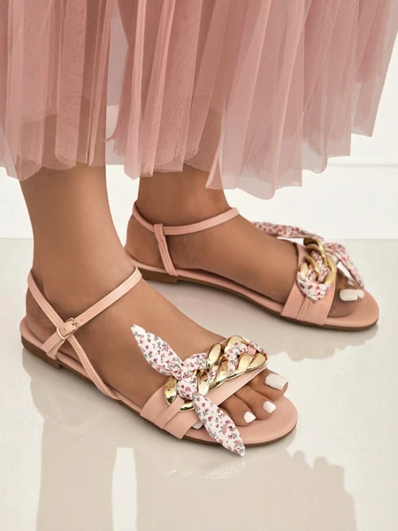 Royalfashion Naiste sandaalid tasasel tallal BareLuxe