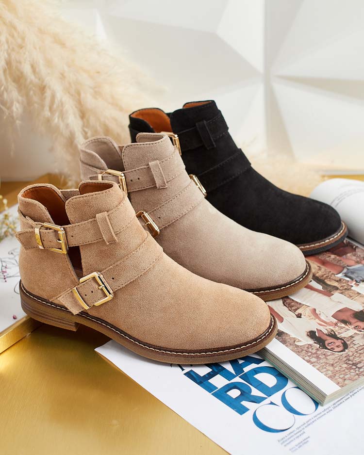 Royalfashion Women's Geronsa cutout saapad