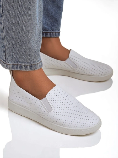 Royalfashion Naiste slip-on kingad Nexo Rush
