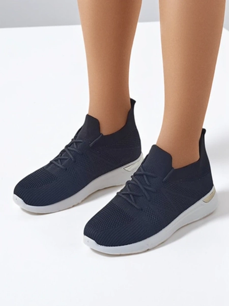 Royalfashion Женские тканевые спортивные туфли Внутри