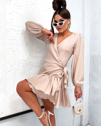 Royalfashion Naiste sidumisega mini kleit volangidega