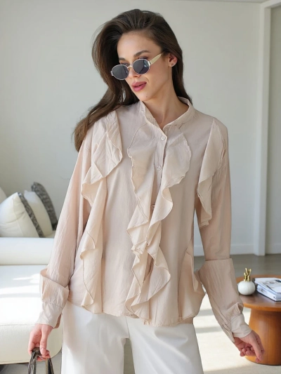 Royalfashion Cotton shirt decorated with ruffles and buttoned