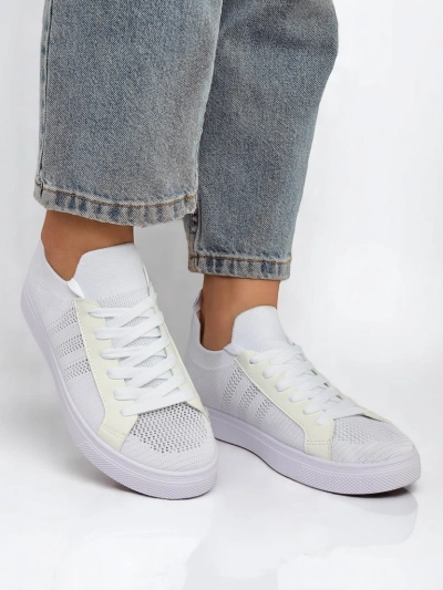 Aurelio valged tekstiilist ja öko-nahast tossud madalal 2,5 cm platvormil