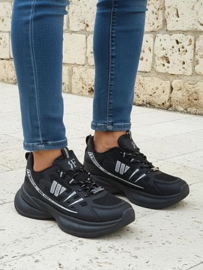 Naiste spordijalatsid Royalfashion Hypatia mustad madala kontsaga 5 cm