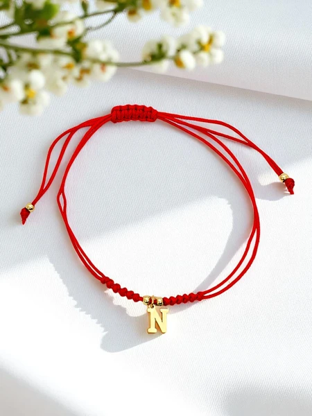 N-tähega naiste käevõru