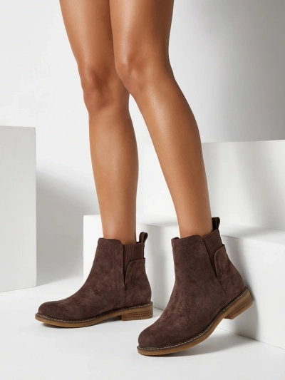 Women's Chelsea-style ankle boots made of eco-suede Veysi